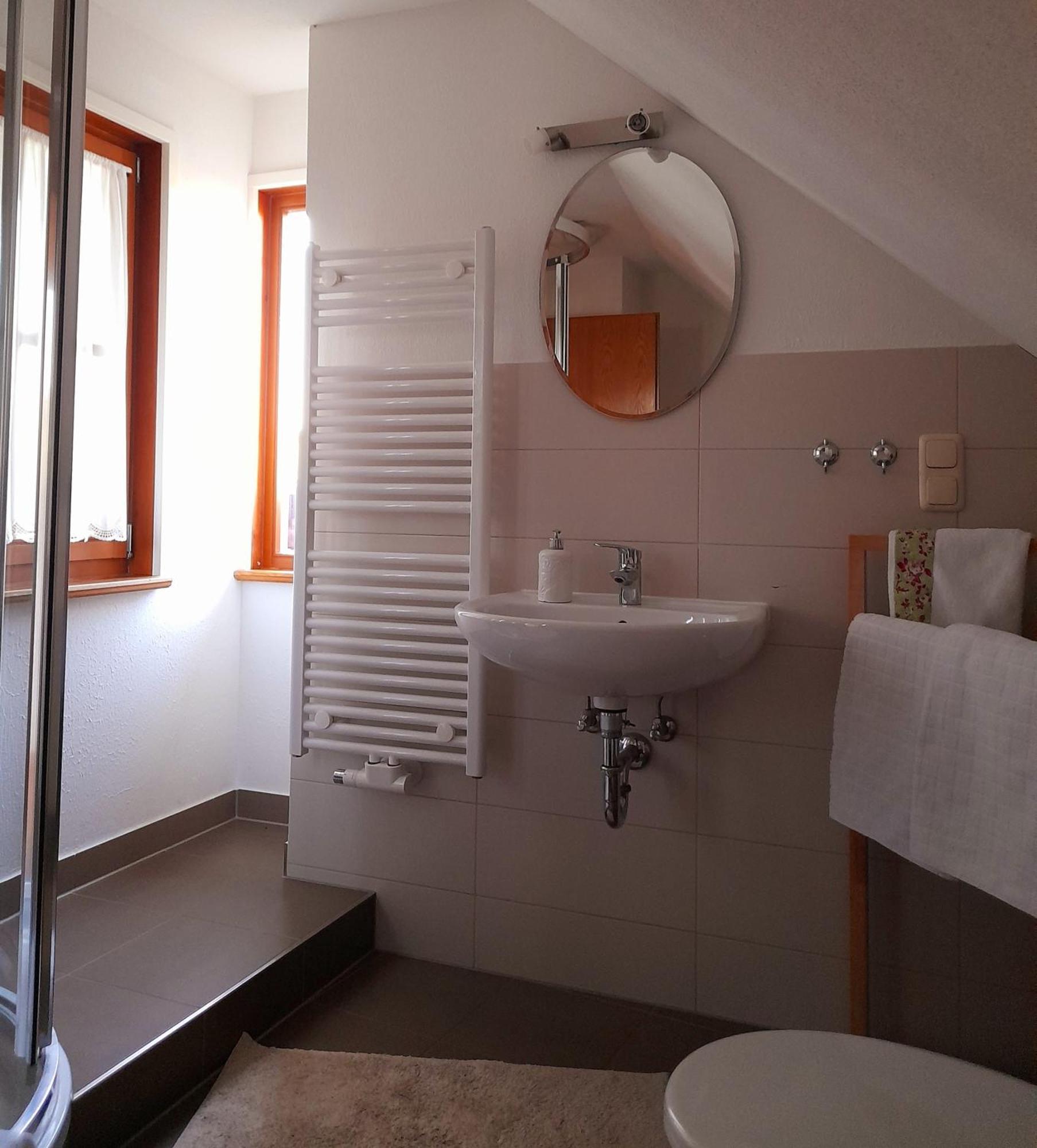 Bauernhof Wagner Apartment ไอเซนัค ภายนอก รูปภาพ